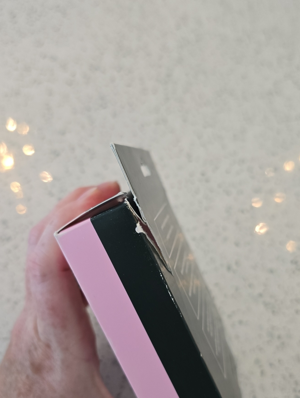 Kate Spadr Airpods 3 Case - Picture 3 of 5